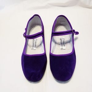 Pandamerica casual flats.